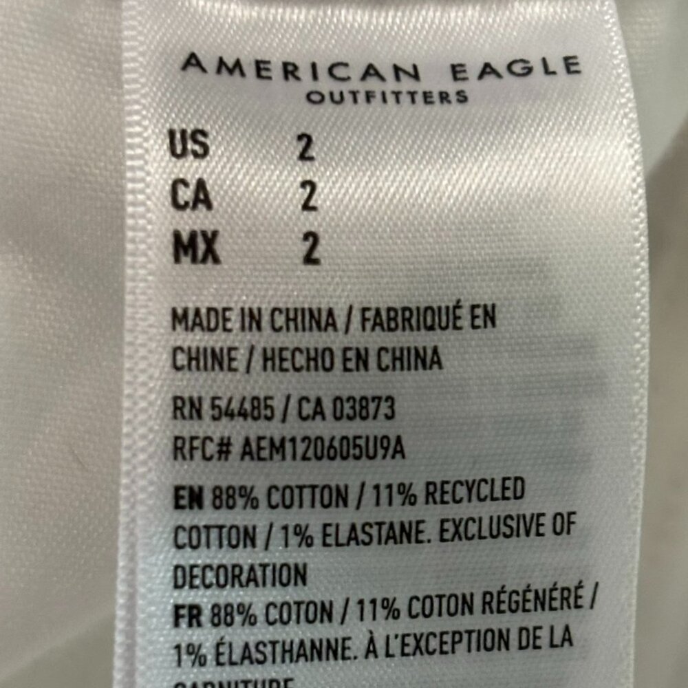 American Eagle AE Stretch Low-Rise Ex-Boyfriend Denim Short - Size 2 - White - Picture 7 of 13